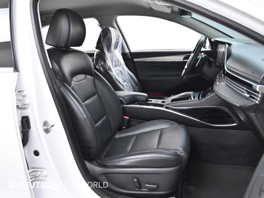 HYUNDAI Grandeur - Vista 10