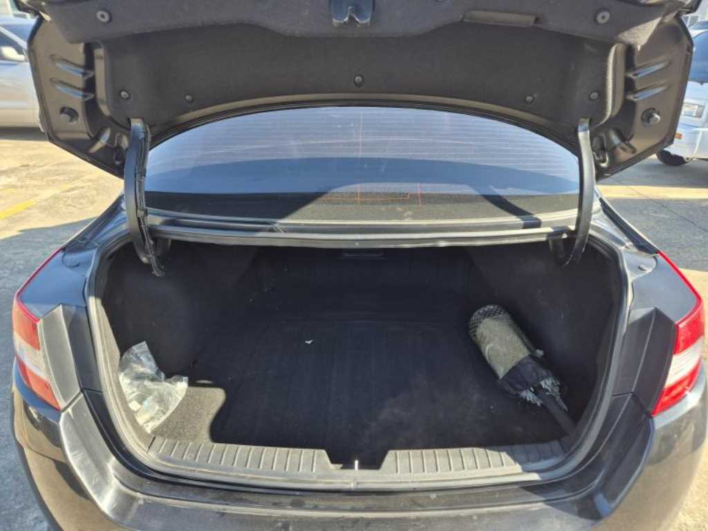 KIA K5 2012 Negro - Importación desde Corea - HF Imports Iquique - Foto 20