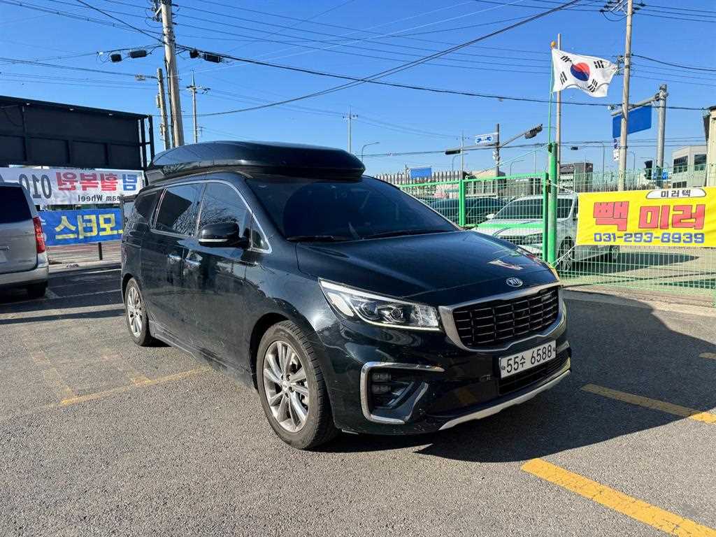 KIA Carnival - Vista 2