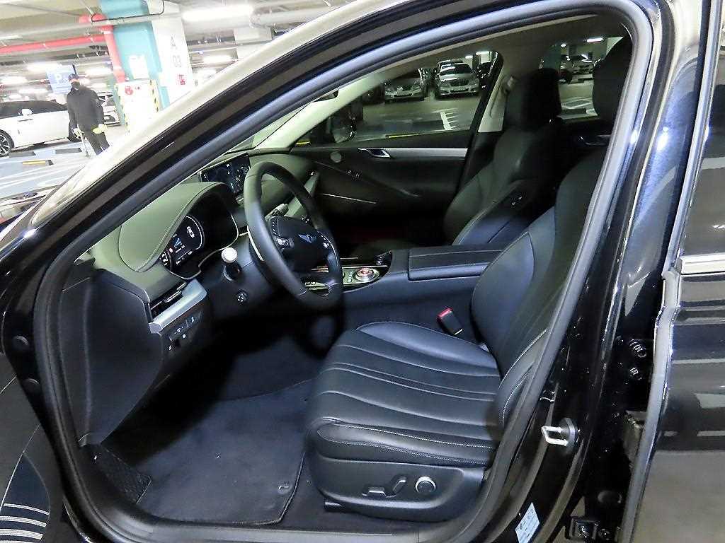 Genesis G80 - Vista 6