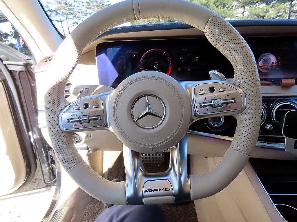 Mercedes Benz S Class - Vista 8