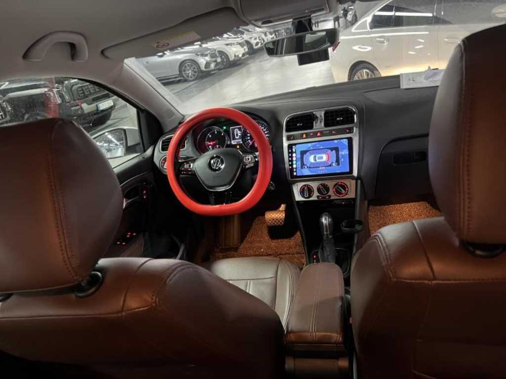 Volkswagen polo - Vista 5