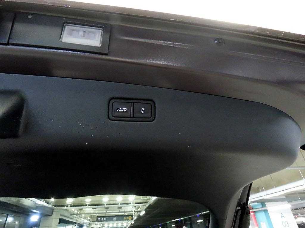 Genesis GV70 2024 Rojo - Importación desde Corea - HF Imports Iquique - Foto 15