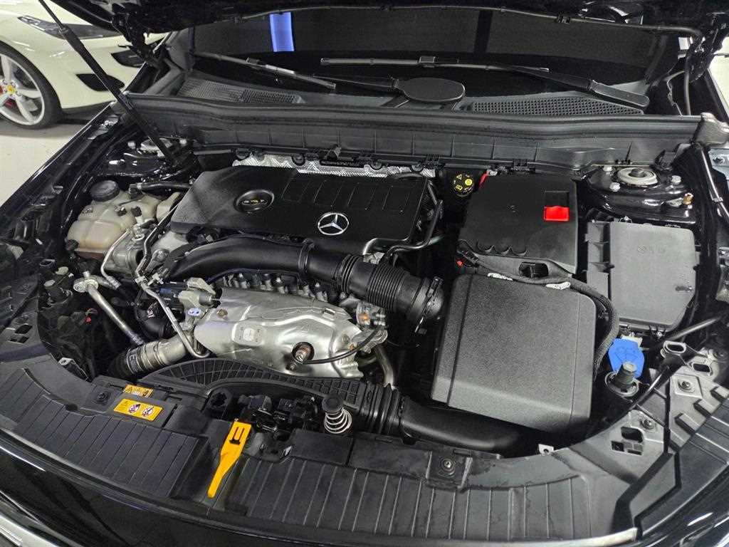 Mercedes Benz GLB Class 2023 Negro - Importación desde Corea - HF Imports Iquique - Foto 20