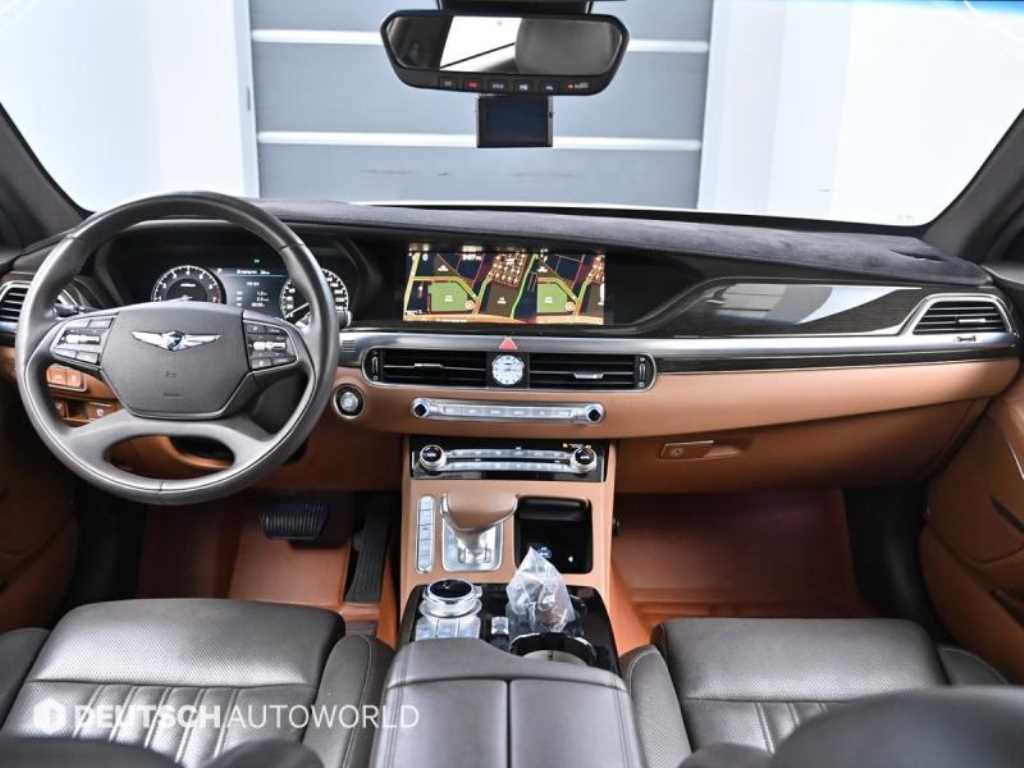 Genesis G90 - Vista 7