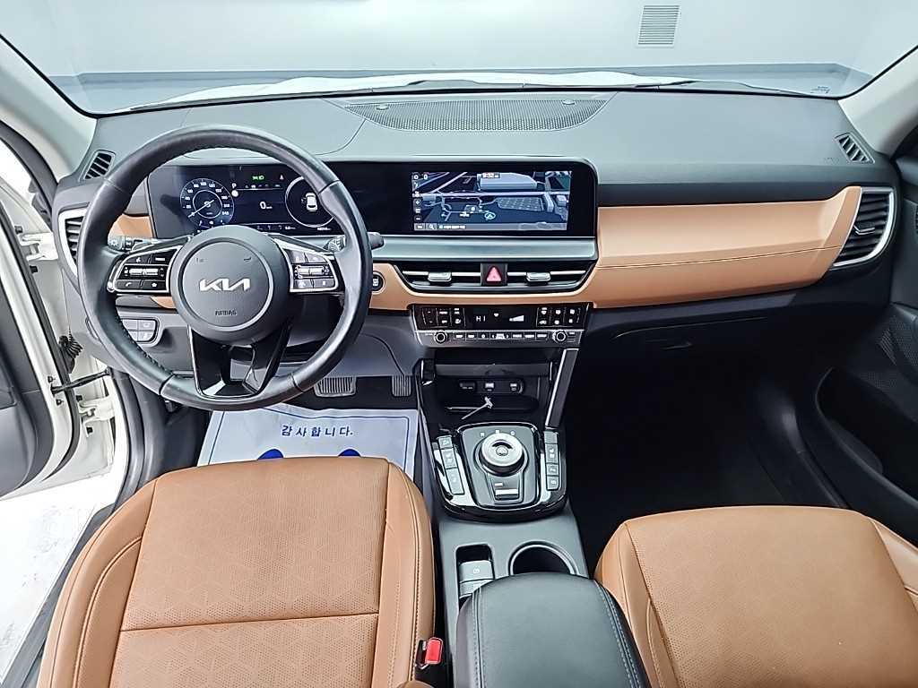 KIA Seltos - Vista 7