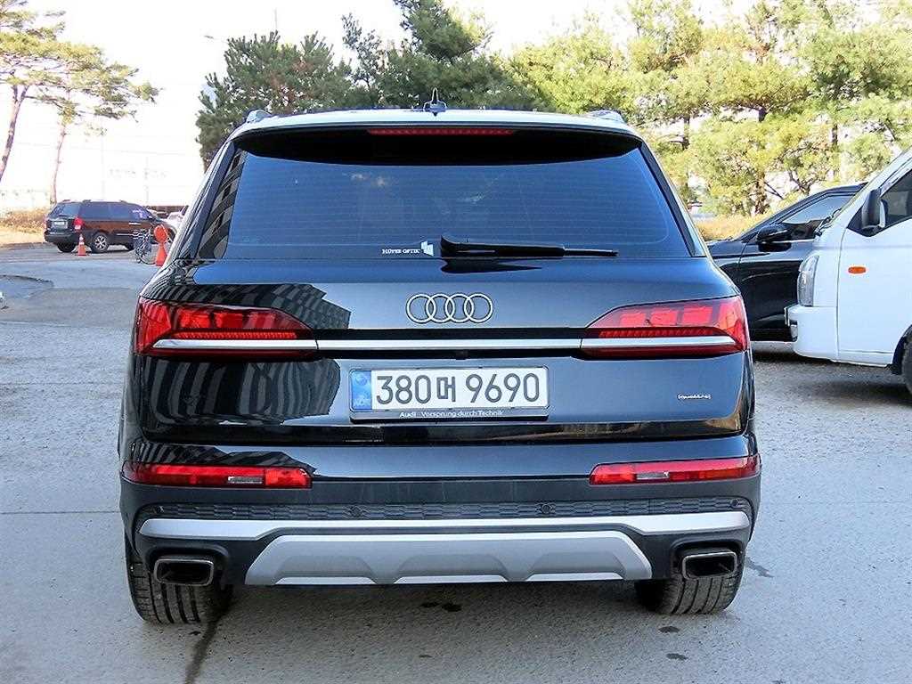 Audi Q7 - Vista 4