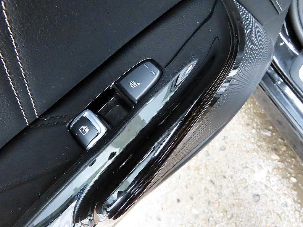 KIA K5 2023 Negro - Importación desde Corea - HF Imports Iquique - Foto 15