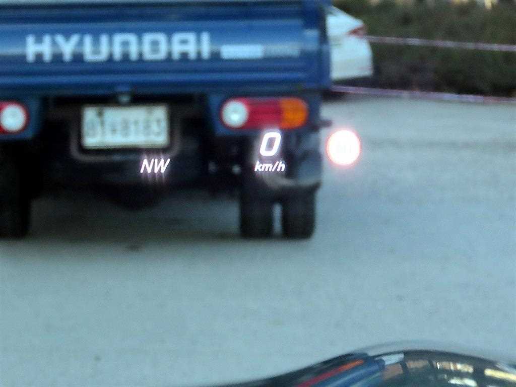 Mercedes Benz E class - Vista 10