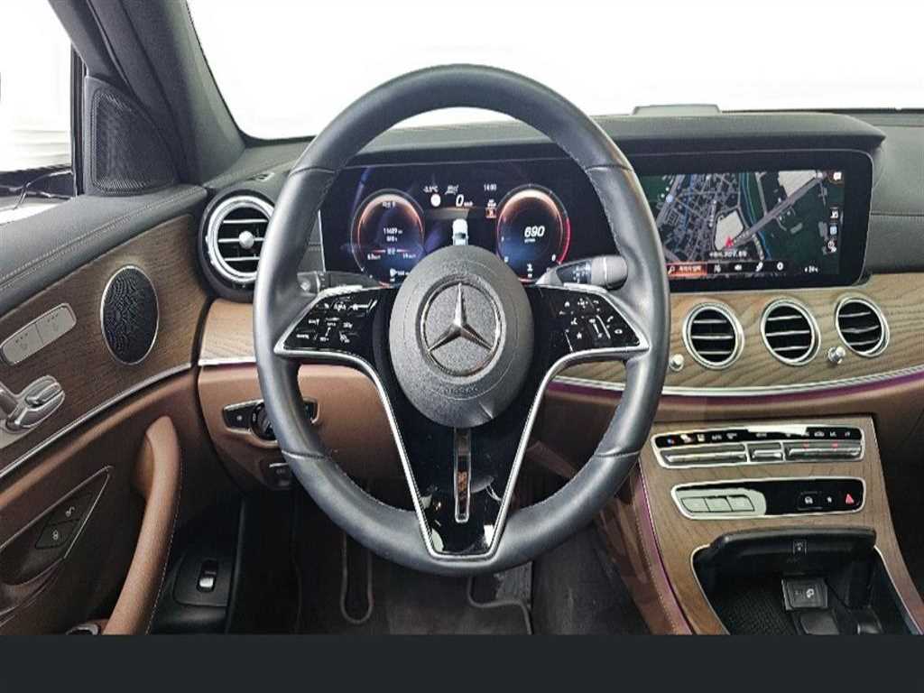 Mercedes Benz E class 2022 Blanco - Importación desde Corea - HF Imports Iquique - Foto 13