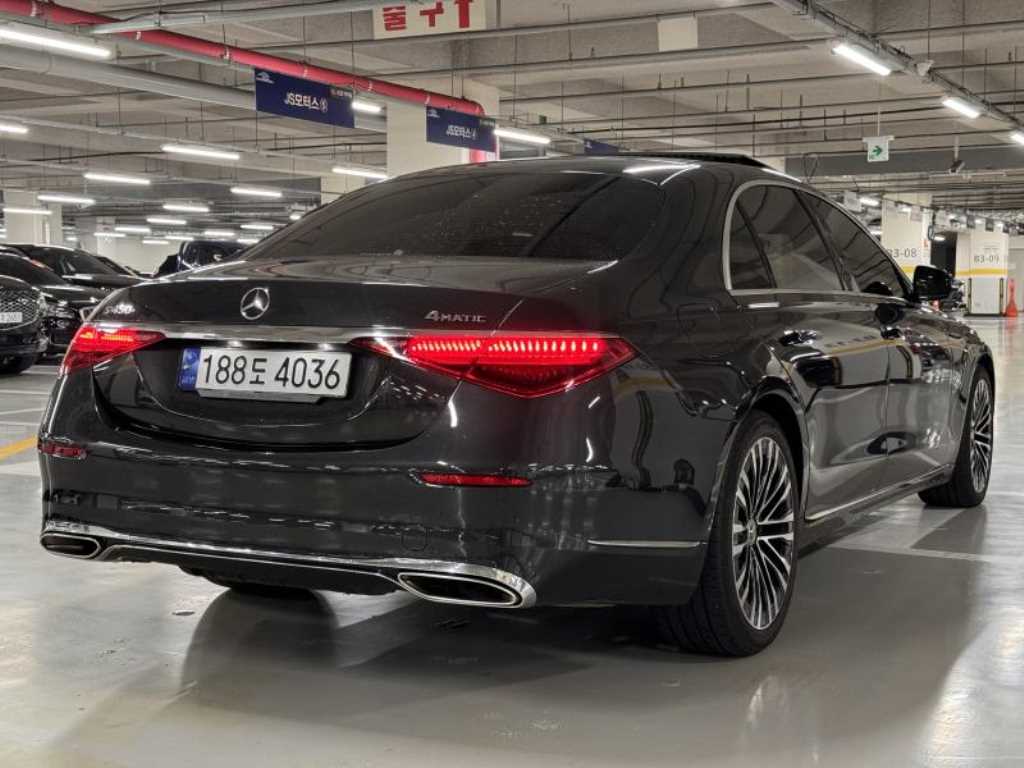 Mercedes Benz S Class - Vista 5