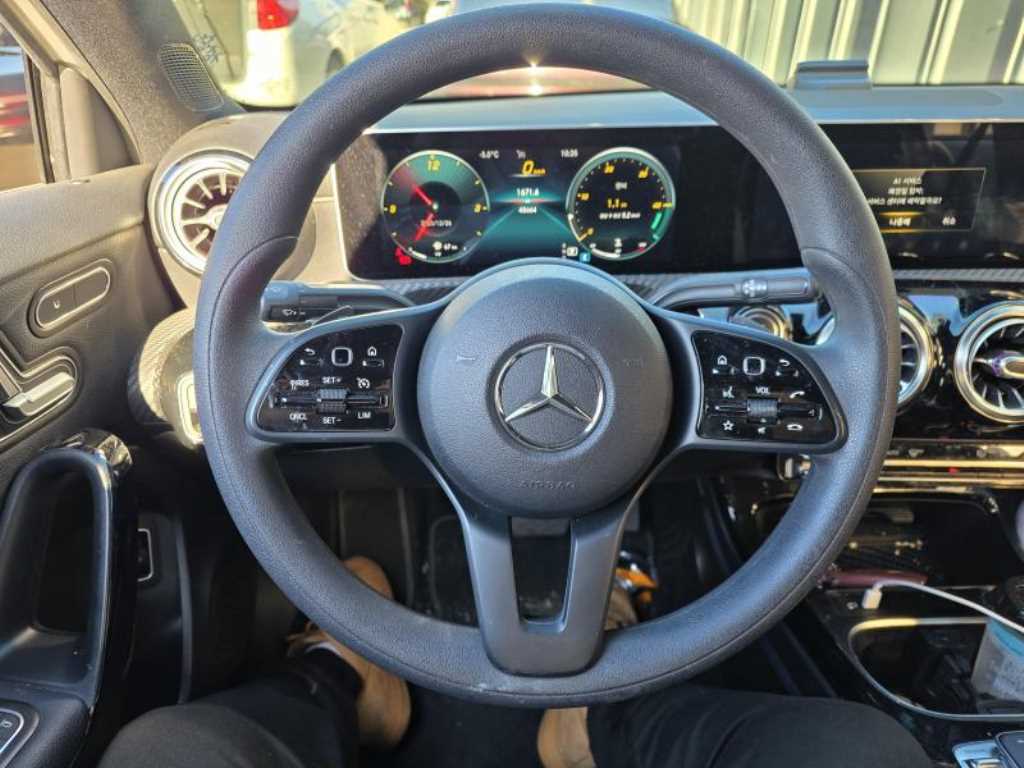 Mercedes Benz A Class - Vista 5