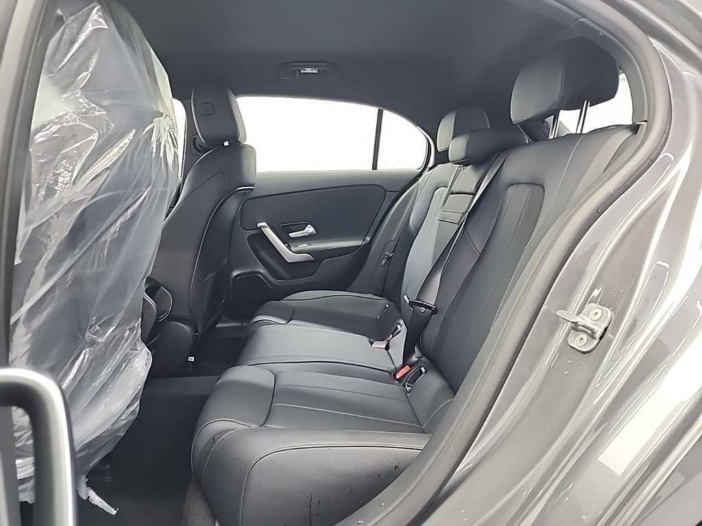 Mercedes Benz A Class - Vista 12