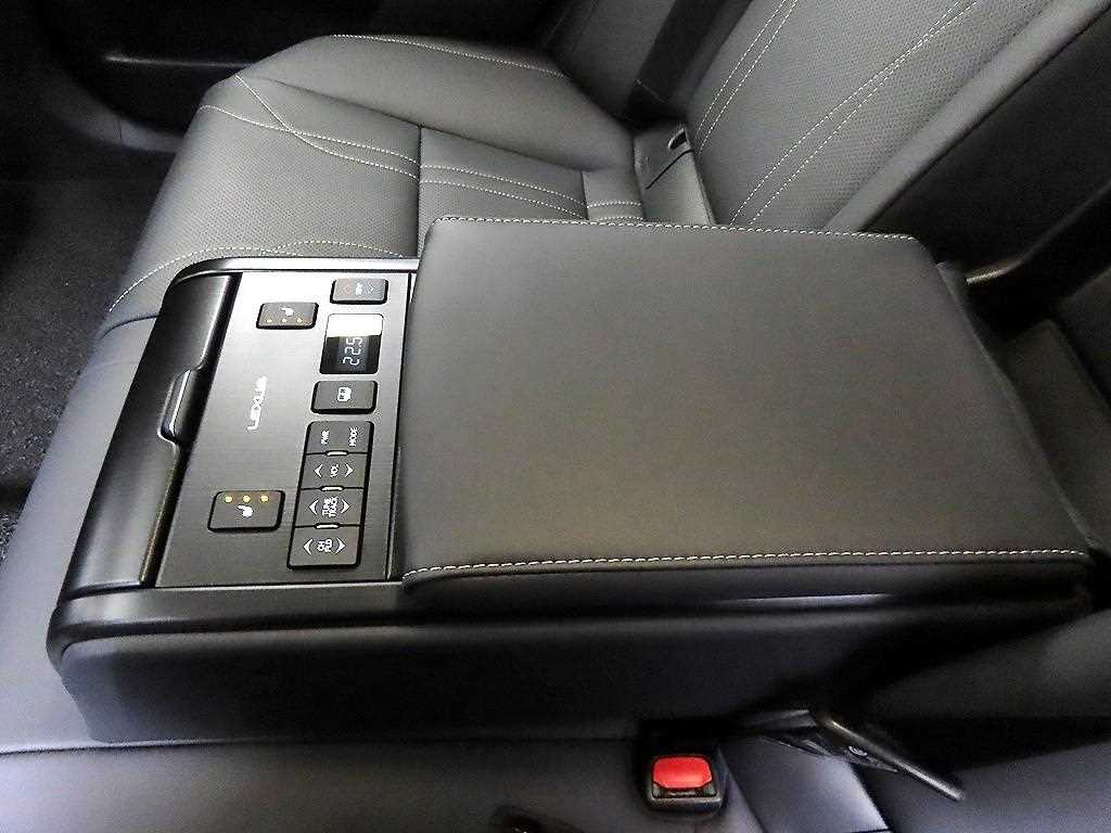 Lexus ES 2026 Gris - Importación desde Corea - HF Imports Iquique - Foto 17