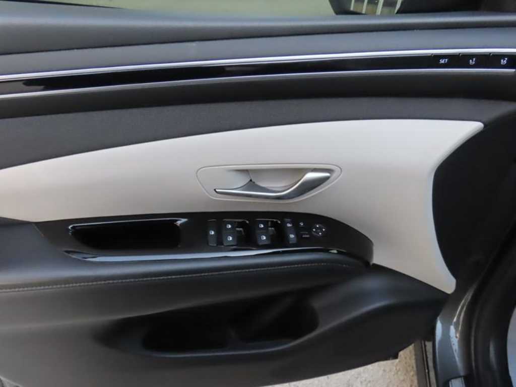 HYUNDAI Tucson - Vista 7