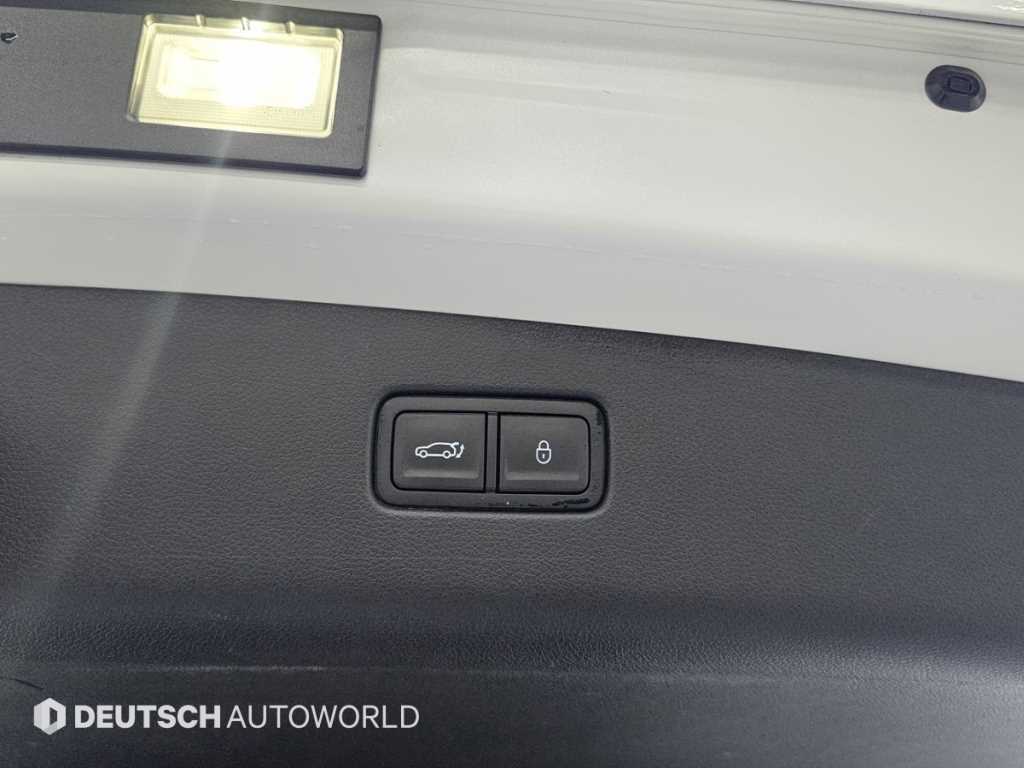 Genesis GV70 2025 Blanco - Importación desde Corea - HF Imports Iquique - Foto 20