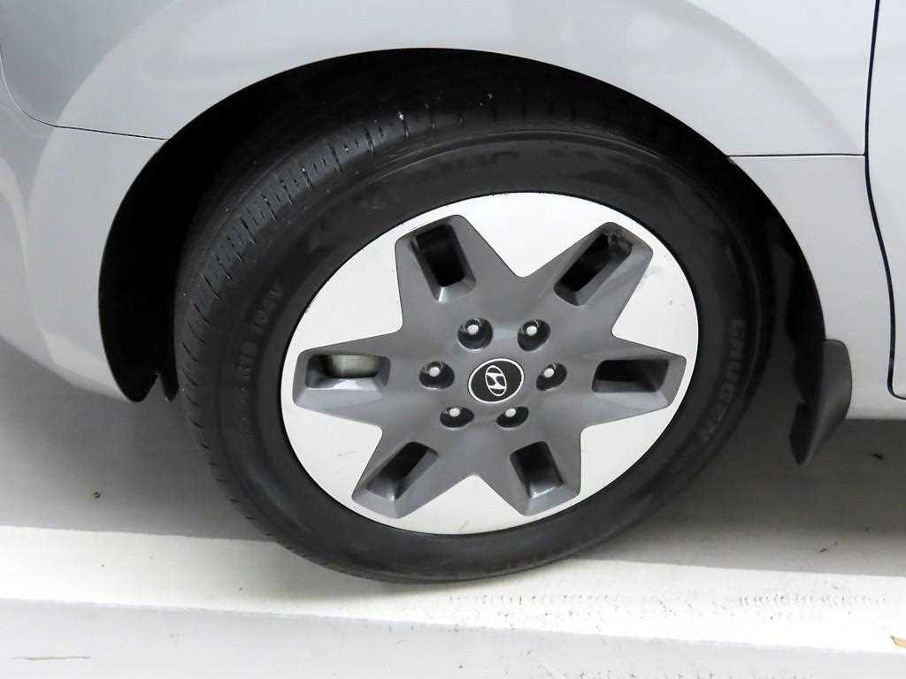 HYUNDAI Staria 2023 Plateado - Importación desde Corea - HF Imports Iquique - Foto 19