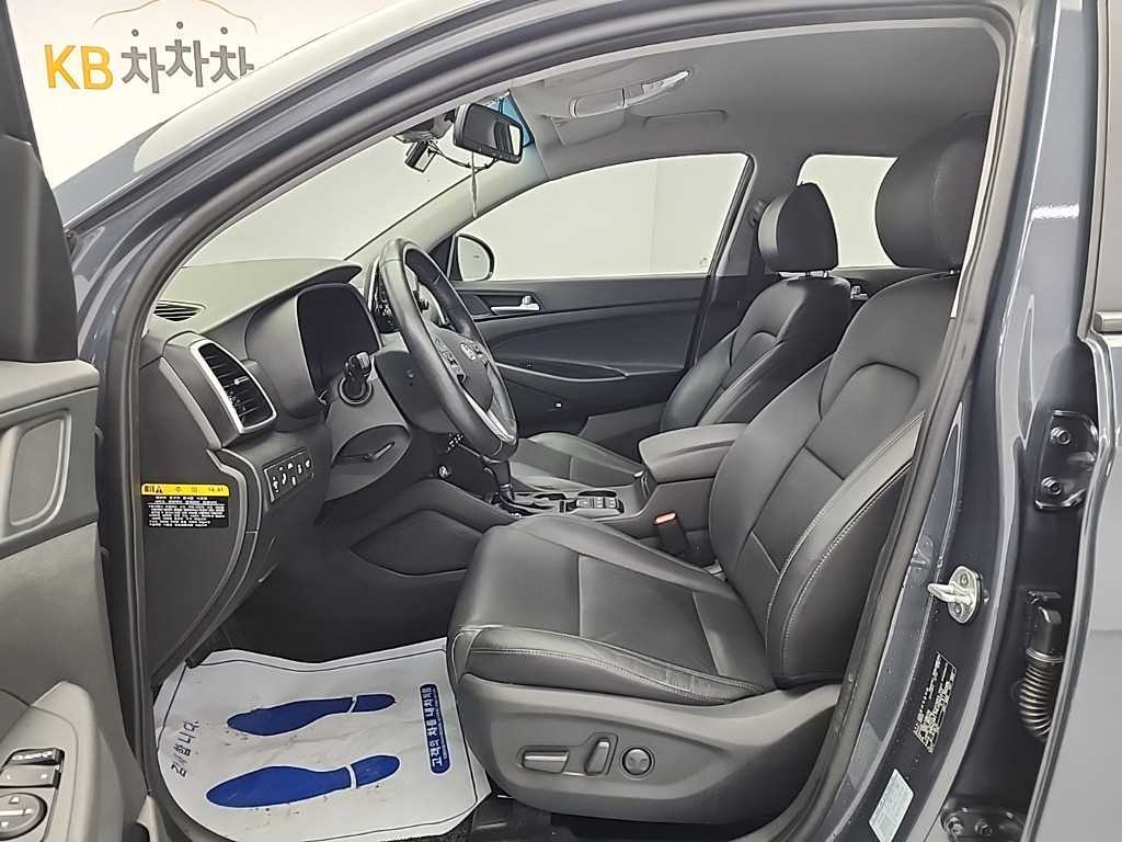 HYUNDAI Tucson - Vista 11