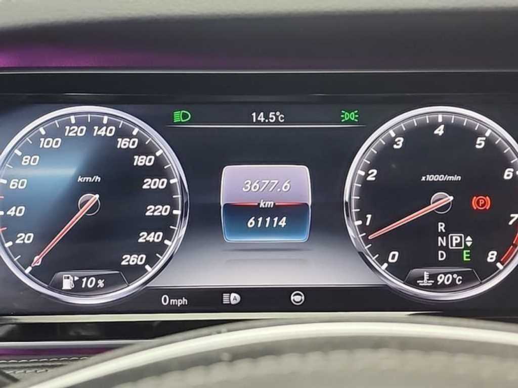 Mercedes Benz S Class - Vista 6