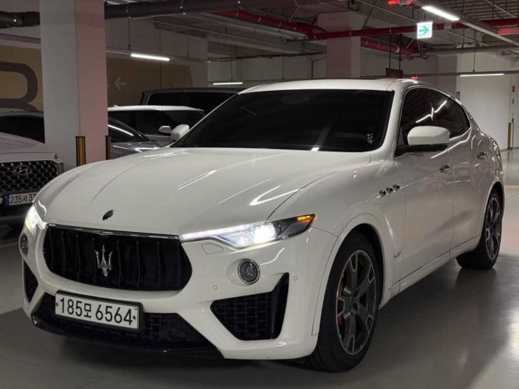 Maserati Levante - Vista 5