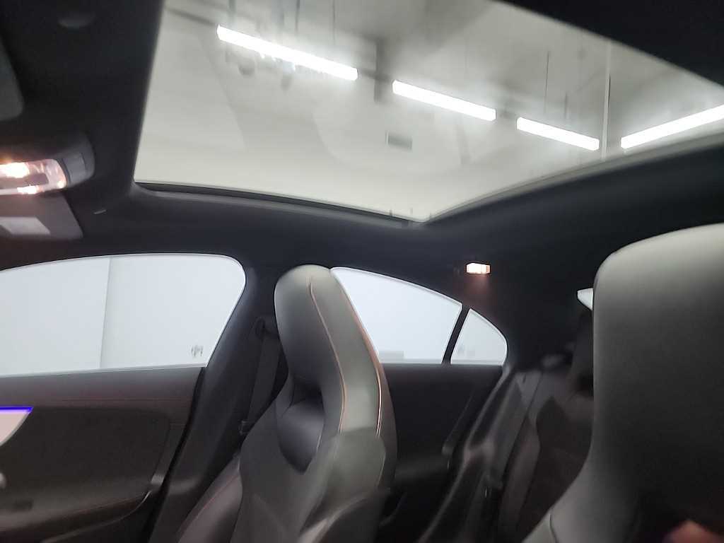 Mercedes Benz CLA Class 2021 Negro - Importación desde Corea - HF Imports Iquique - Foto 13