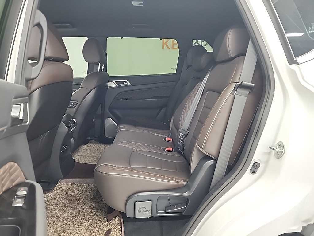 Ssangyong Rexton - Vista 12