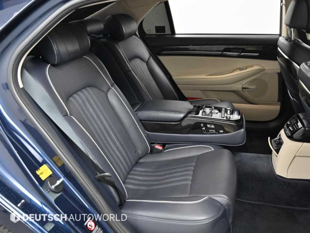 Genesis EQ900 - Vista 12