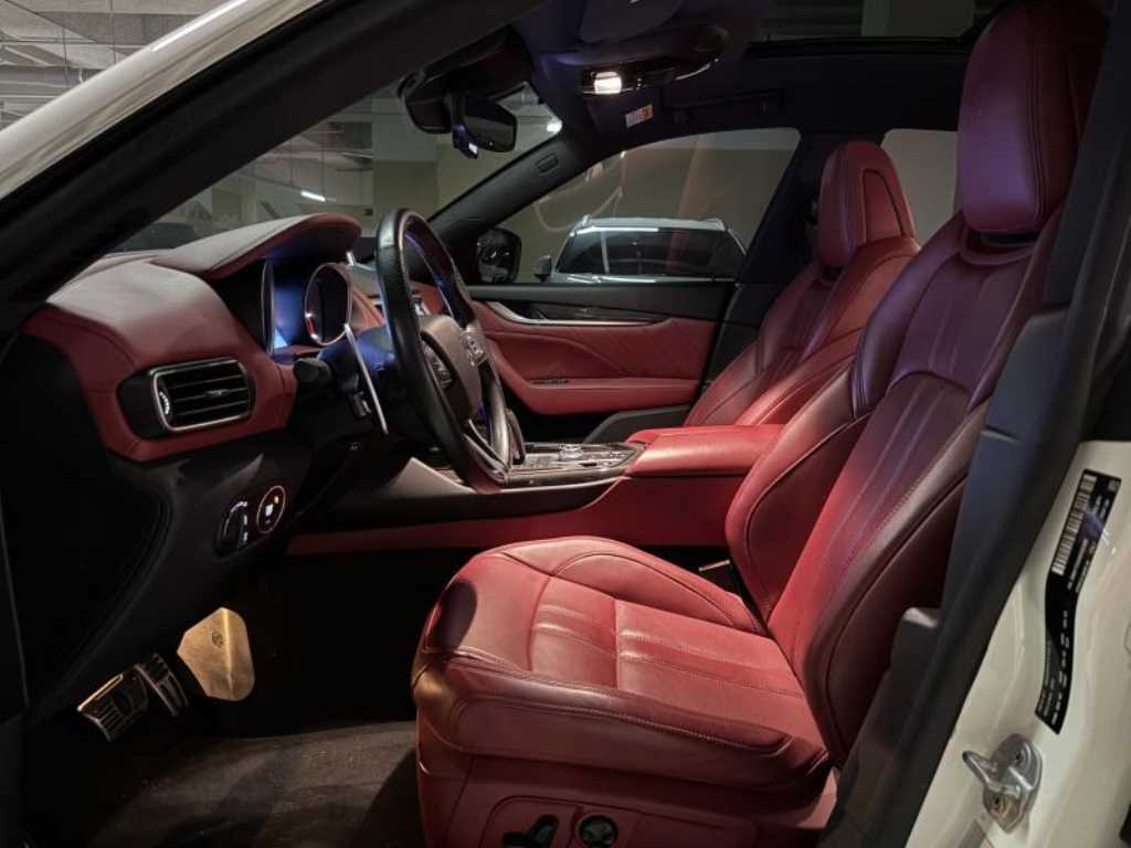 Maserati Levante - Vista 3