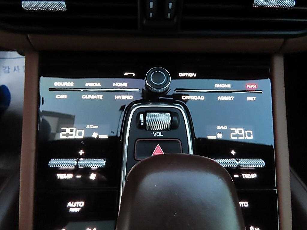 Porsche Cayenne - Vista 12