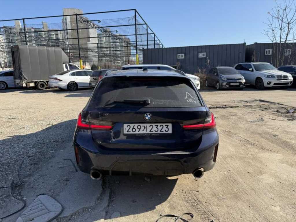 BMW 3 series - Vista 4