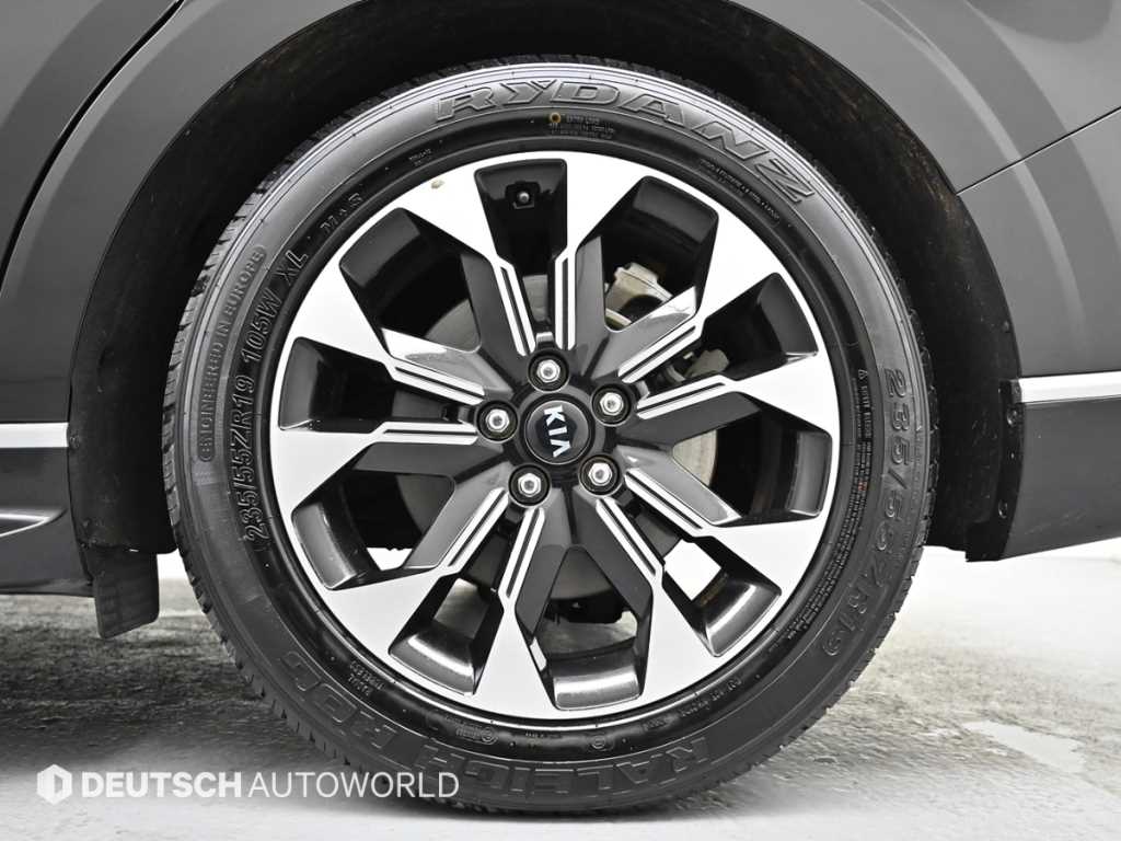 KIA Carnival - Vista 5