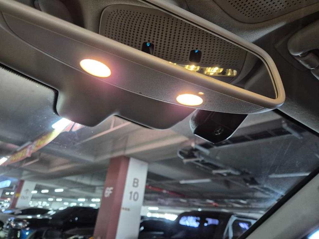 Mercedes Benz GLC Class 2019 Plateado - Importación desde Corea - HF Imports Iquique - Foto 18