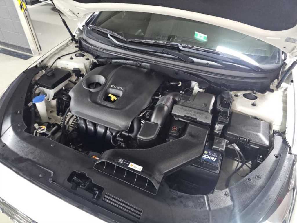 HYUNDAI Sonata 2018 Blanco - Importación desde Corea - HF Imports Iquique - Foto 19