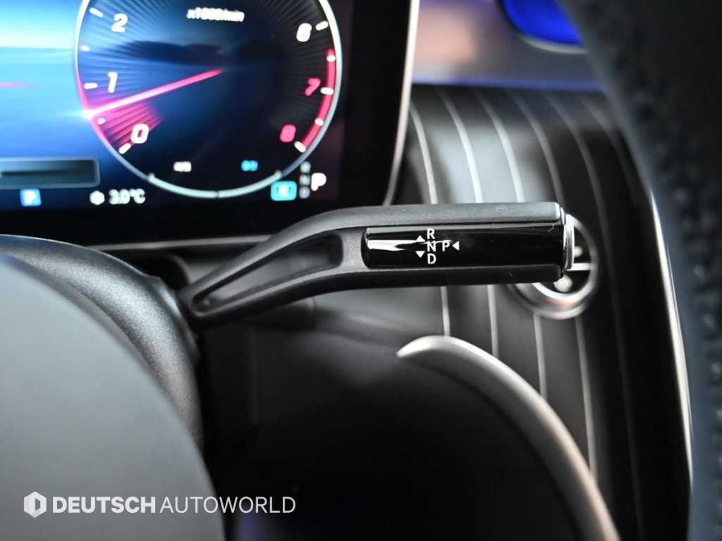 Mercedes Benz GLC Class - Vista 9