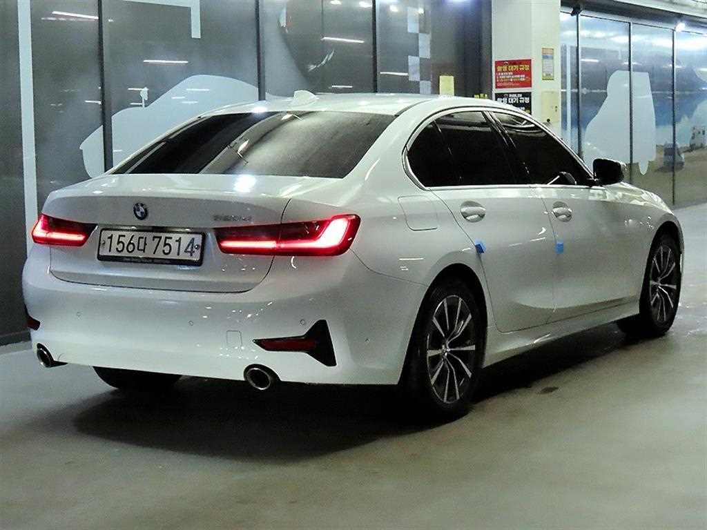 BMW 3 series - Vista 4
