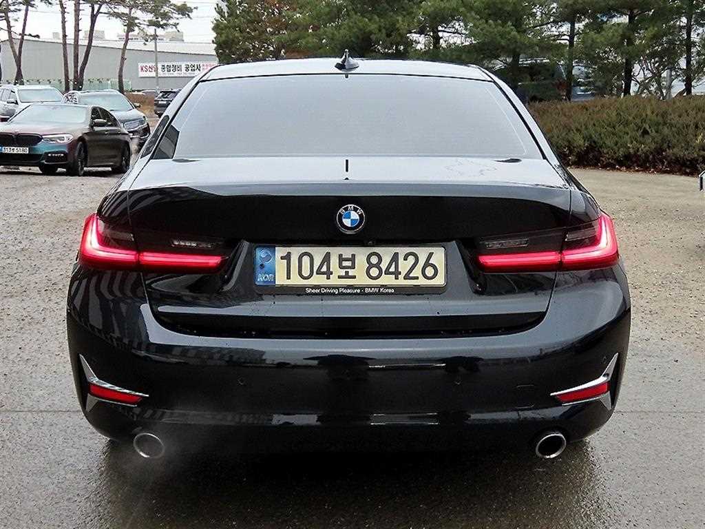 BMW 3 series - Vista 4