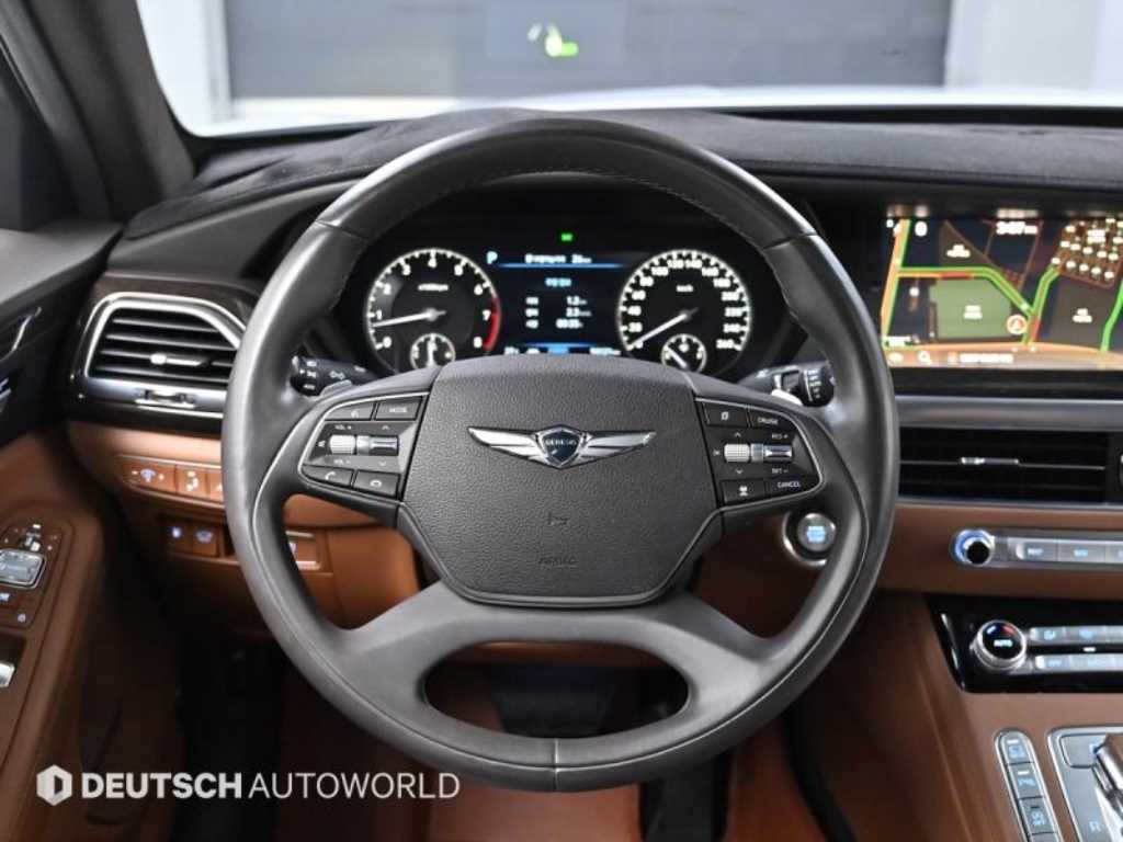 Genesis G90 - Vista 12