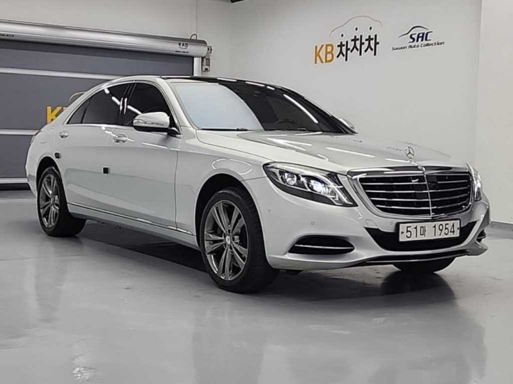 Mercedes Benz S Class - Vista 4