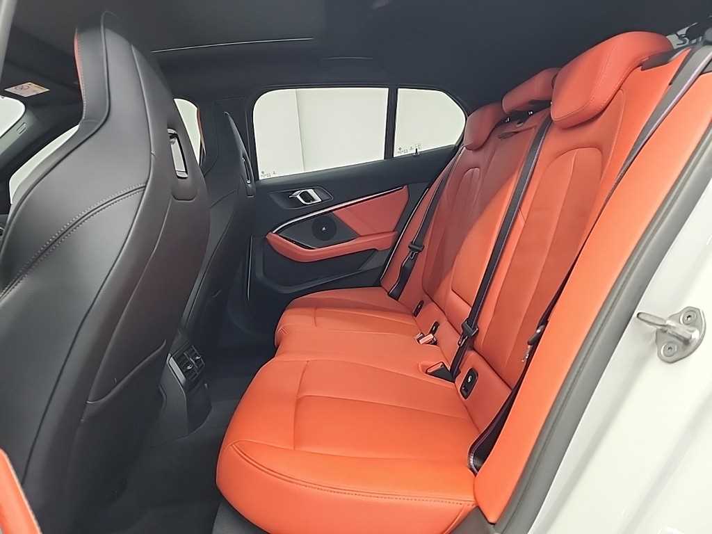 BMW 1 series 2022 Blanco - Importación desde Corea - HF Imports Iquique - Foto 14