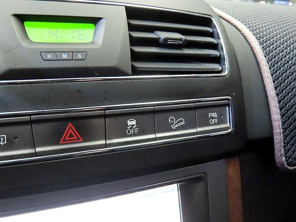 Ssangyong Rexton 2017 Gris - Importación desde Corea - HF Imports Iquique - Foto 13