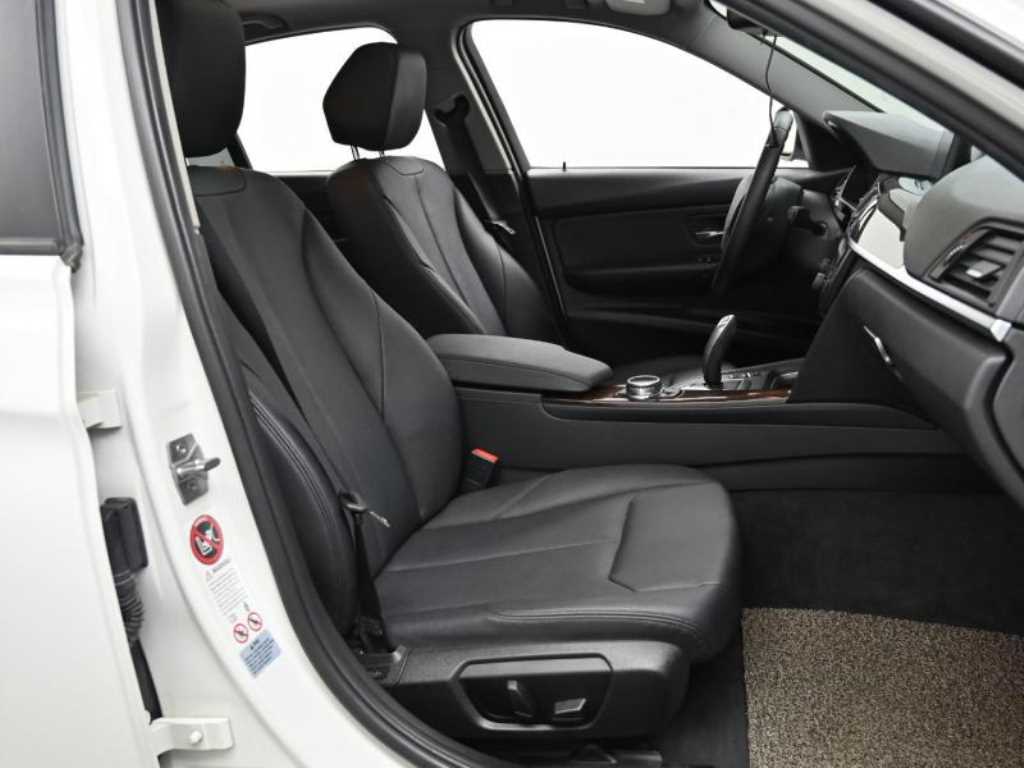 BMW 3 series - Vista 10