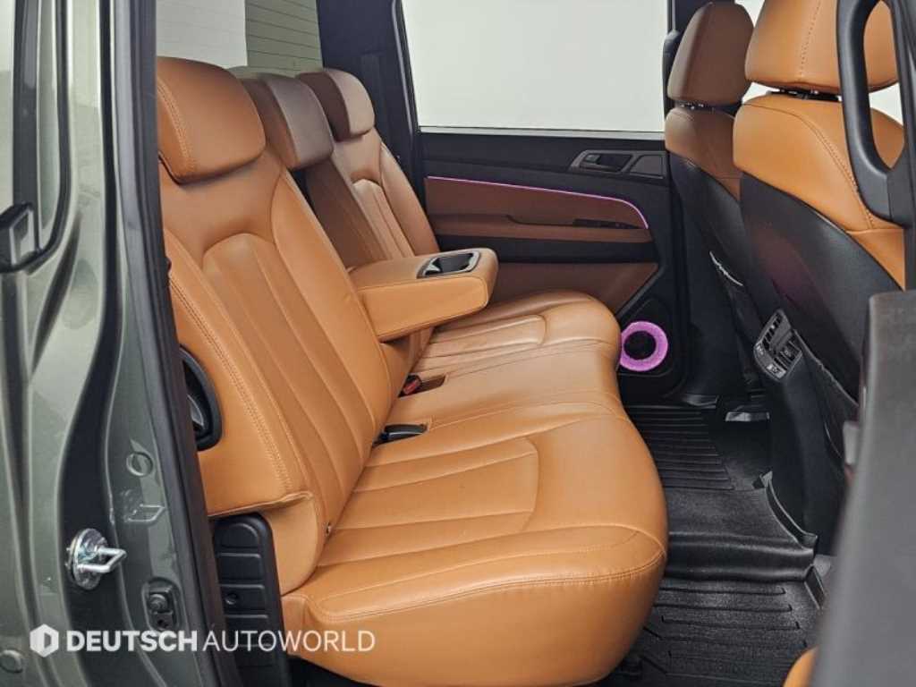 Ssangyong Rexton - Vista 12