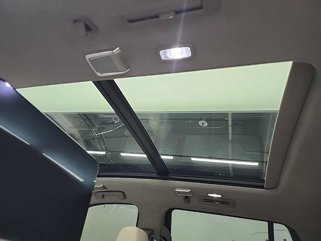 Cadillac Escalade 2023 Negro - Importación desde Corea - HF Imports Iquique - Foto 16