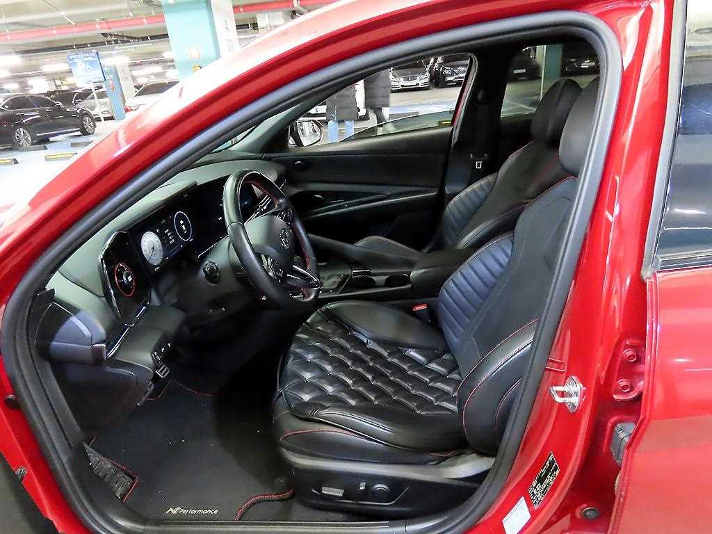 HYUNDAI Avante - Vista 6