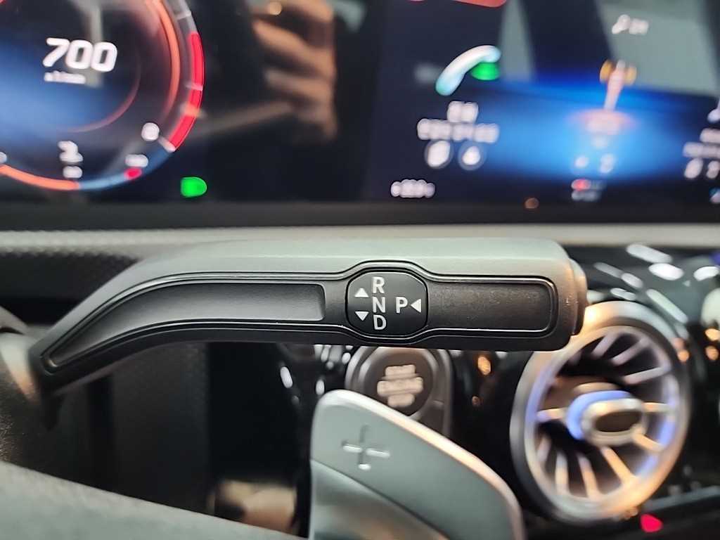 Mercedes Benz CLA Class - Vista 10