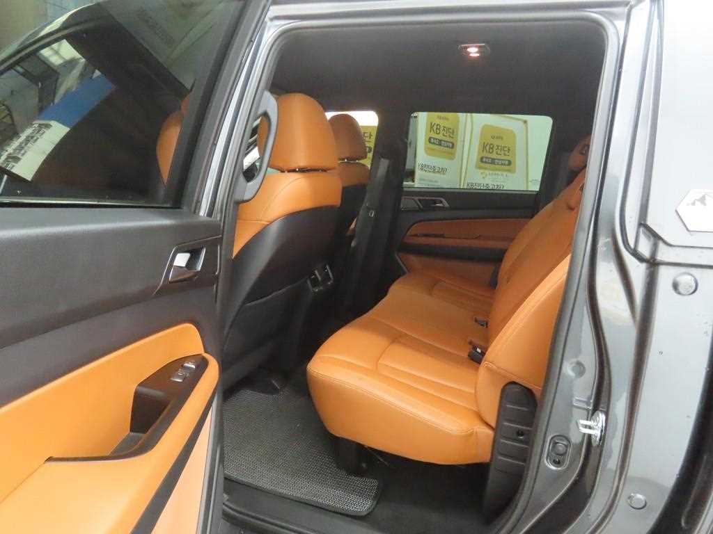 Ssangyong Rexton - Vista 6