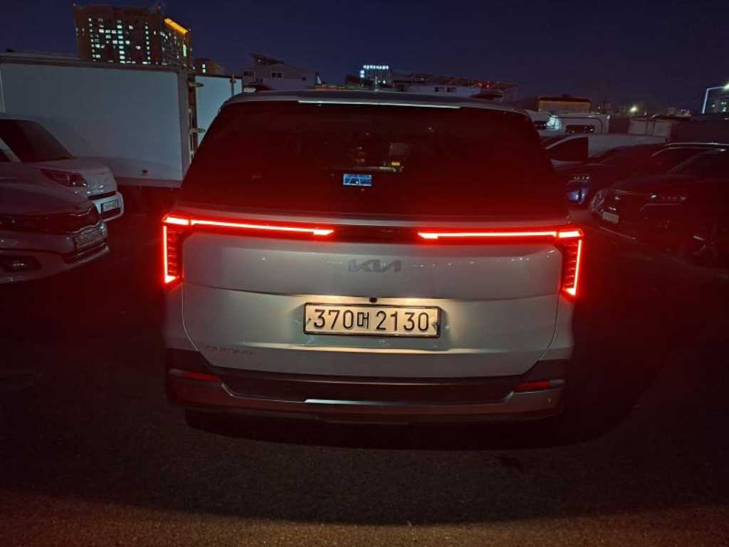 KIA Carnival - Vista 4