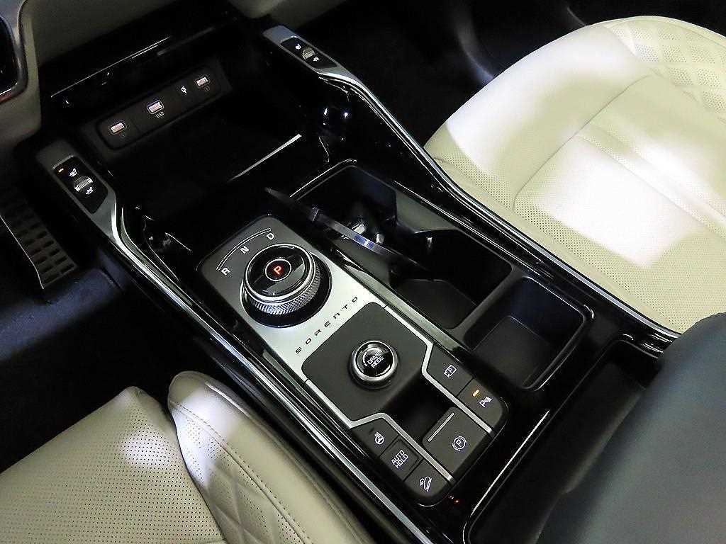KIA Sorento - Vista 12