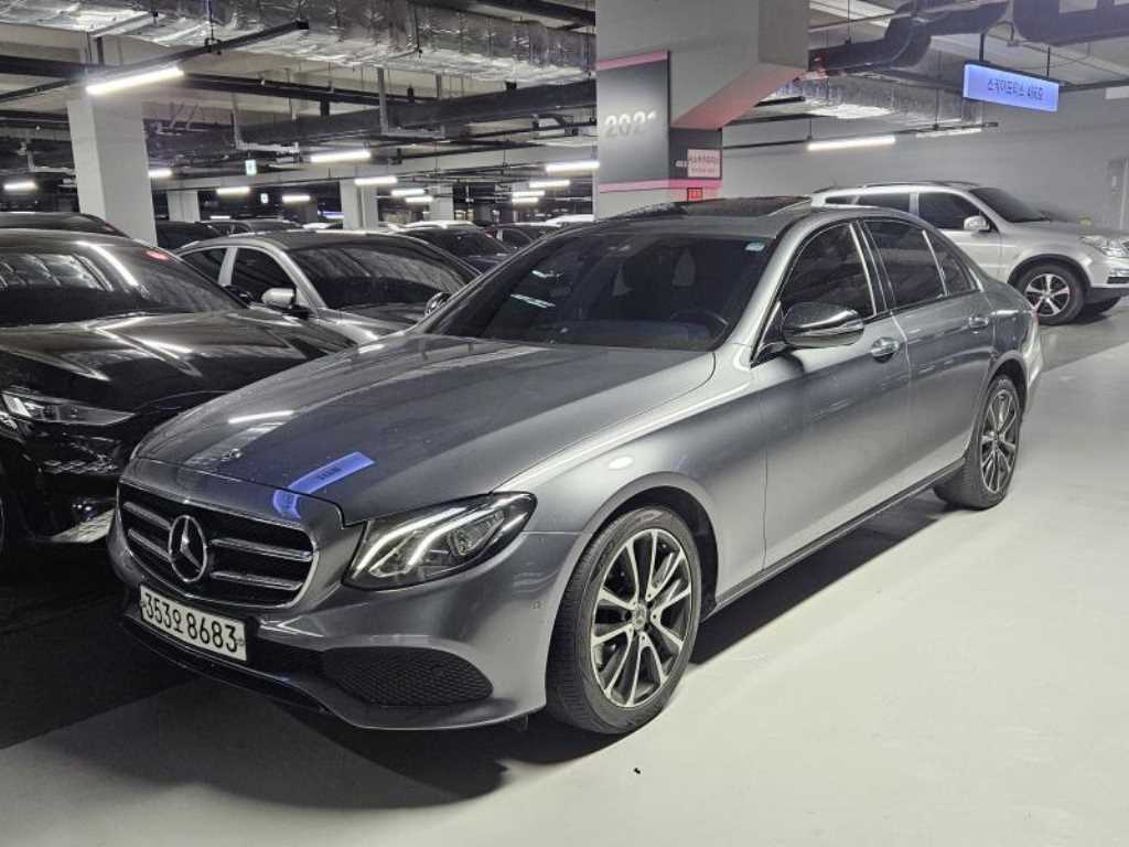 Mercedes Benz E class 2020 - Importación desde Corea - HF Imports Iquique - Foto 1