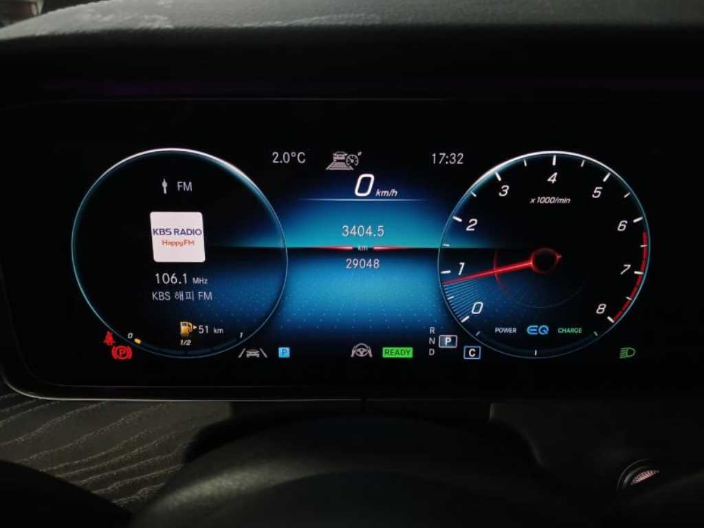 Mercedes Benz E class - Vista 10